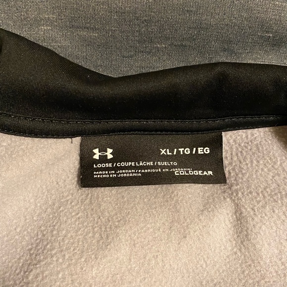 Under Armor pullover - Picture 2 of 3